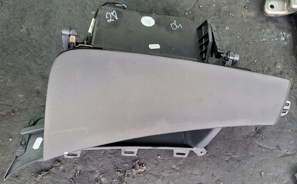 фото №1, Opel zafira c 14r бардачок пассажира