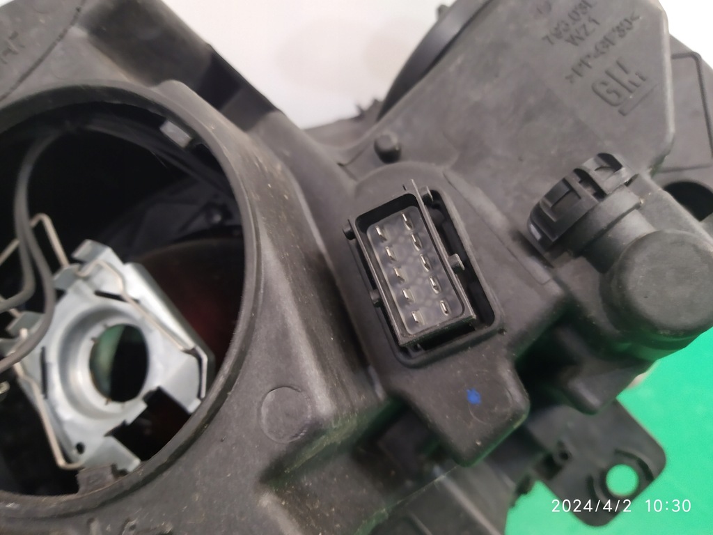 фото №11, Лампа передняя перед линза + led opel astra v k 39077800