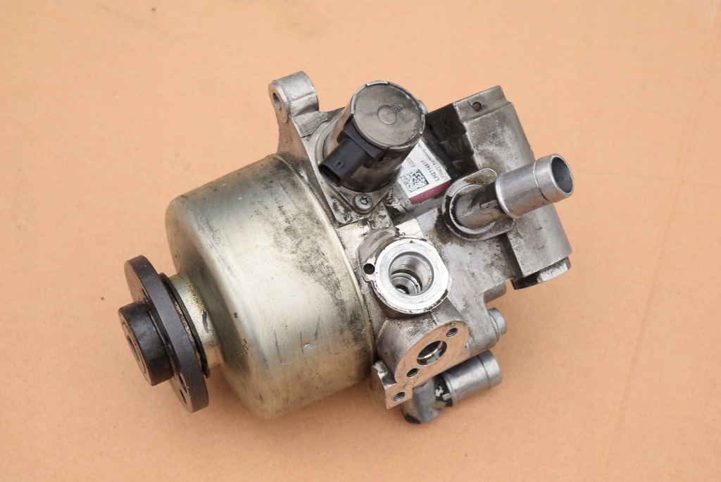 Купить Mercedes w221 w216 насос подвеска abc 0054667001