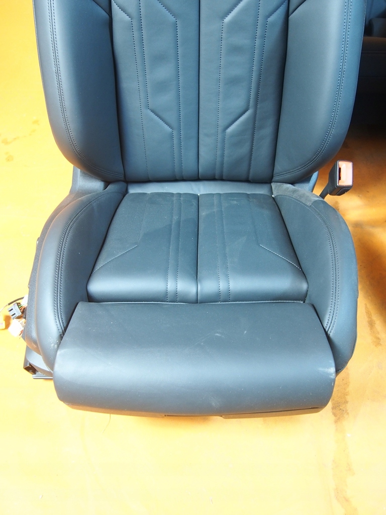 фото №6, Audi e-tron 4ke сиденья заднее сиденье обшивки bang 27km