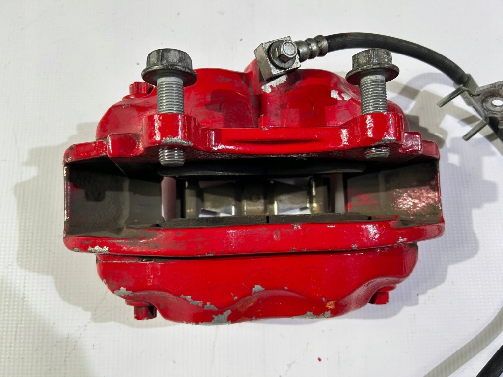 фото №11, Супорт гальмівний перед передній лівий brembo dodge challenger srt 6.1 2008-