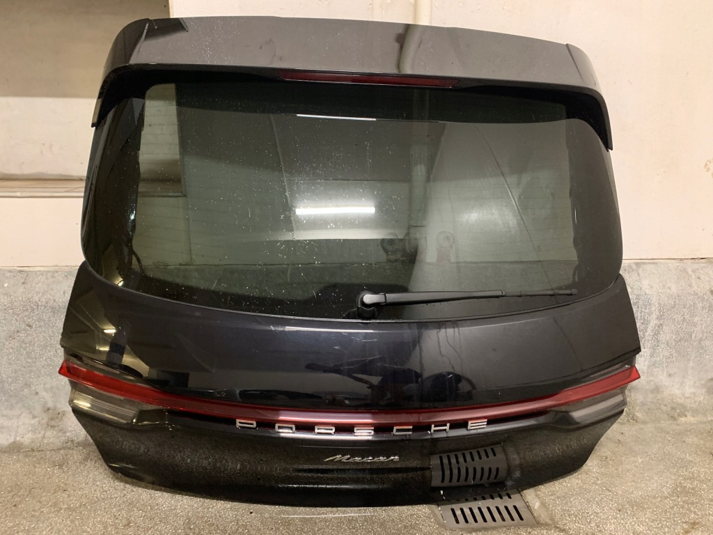 фото №1, Крышка багажника багажника porsche macan lift 95b