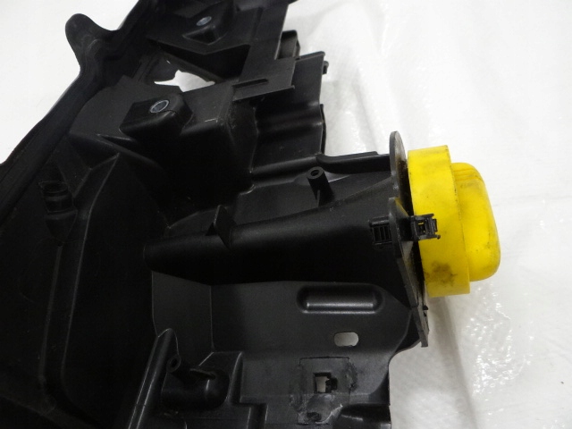 фото №3, Renault clio v 1.5 blue dci защита заливная горловина масла щуп 175b13541r