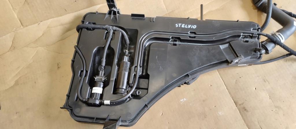 фото №3, Бачок омивача alfa romeo stelvio 50541382