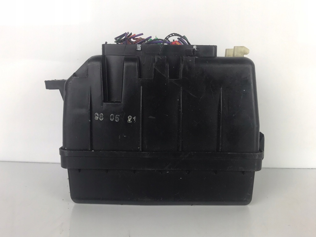 фото №1, Ford mondeo mk1 mk2 коробка предохранителей 1992-00