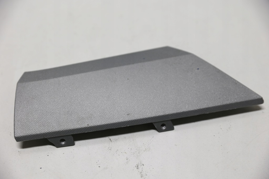 Купити Заглушка молдинг бампера opel crossland x 39172271