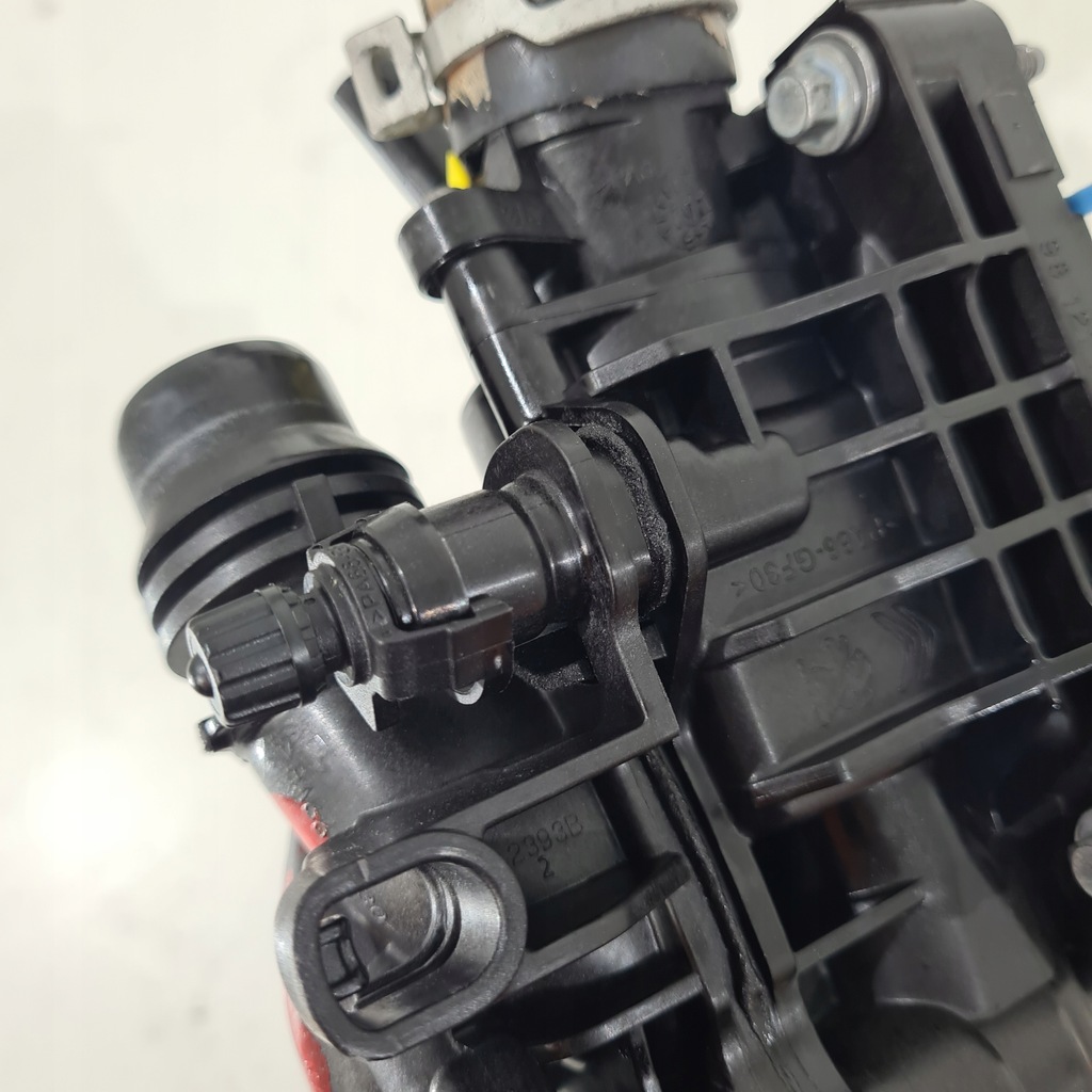 фото №10, Корпус термостата с трубами 1.5 hdi 9812113780