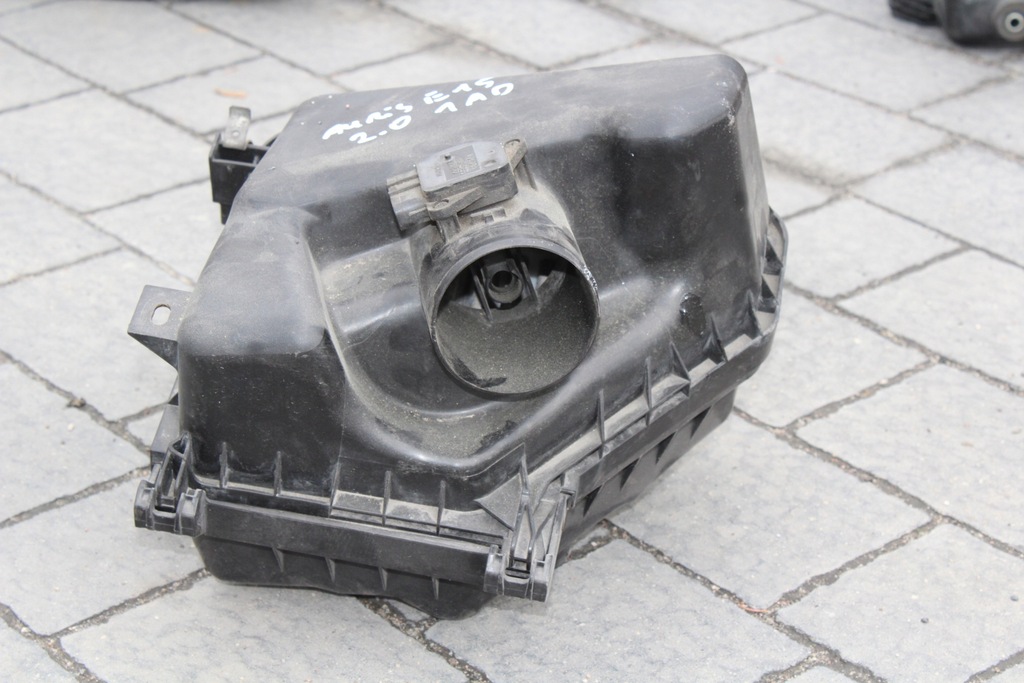 фото №6, Корпус фильтра воздуха auris e15 2.0 d4d
