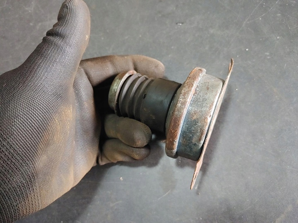 фото №11, Помпа вимикач омивача żuk nysa warszawa оригінал справний prl