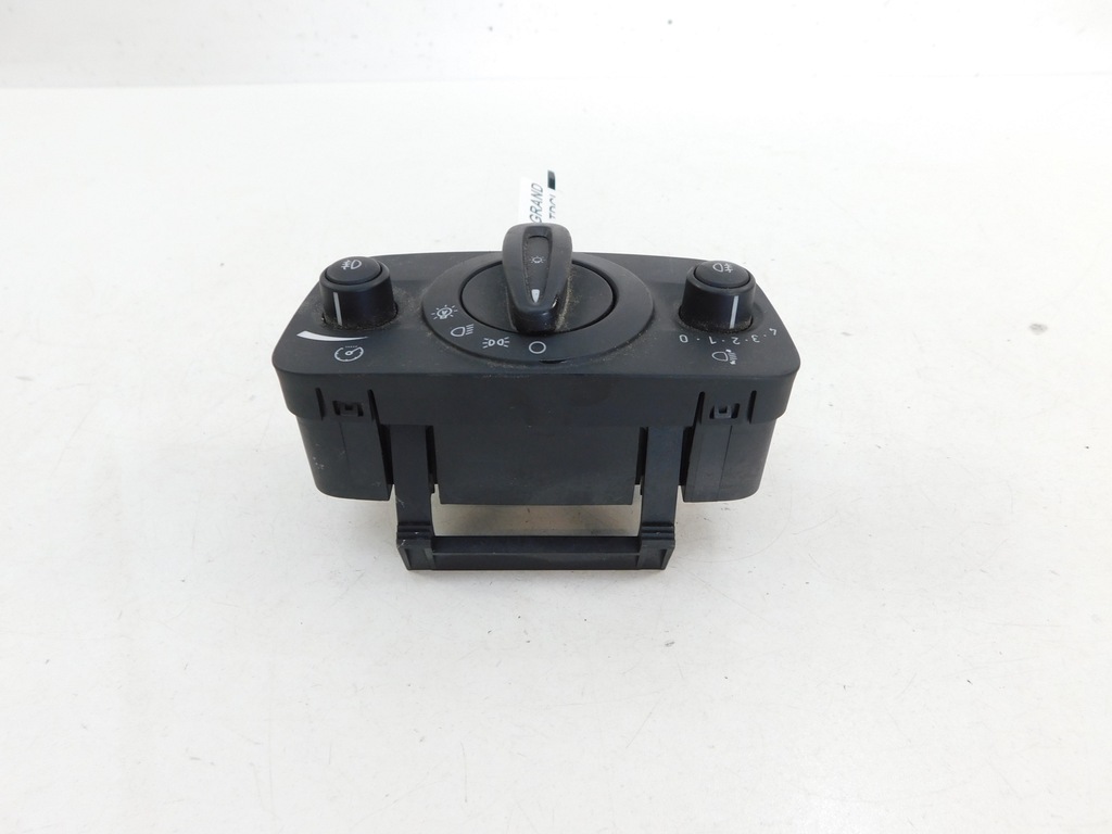 фото №4, Ford c-max grand mk2 1,6 tdci панель радио