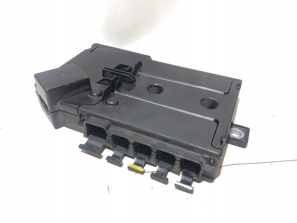 фото №1, Предохранитель клеммы mercedes w213 2135406300