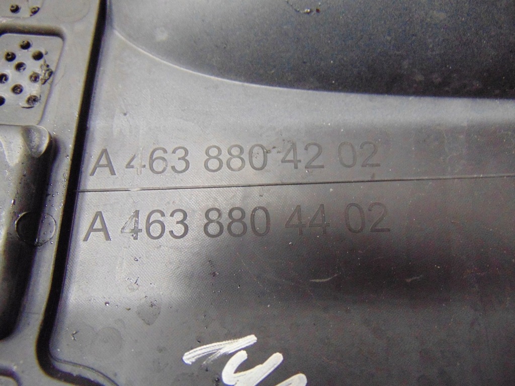 фото №16, Панель фари рамка лампи права mercedes g klasa w463 a4638804202