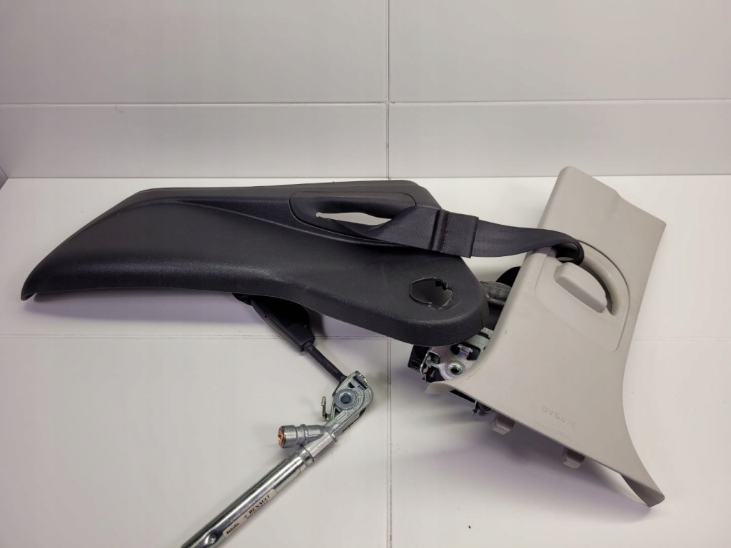 Ремень безопасности перед правая сторона renault scenic 4 2019 868841713r с Разборки