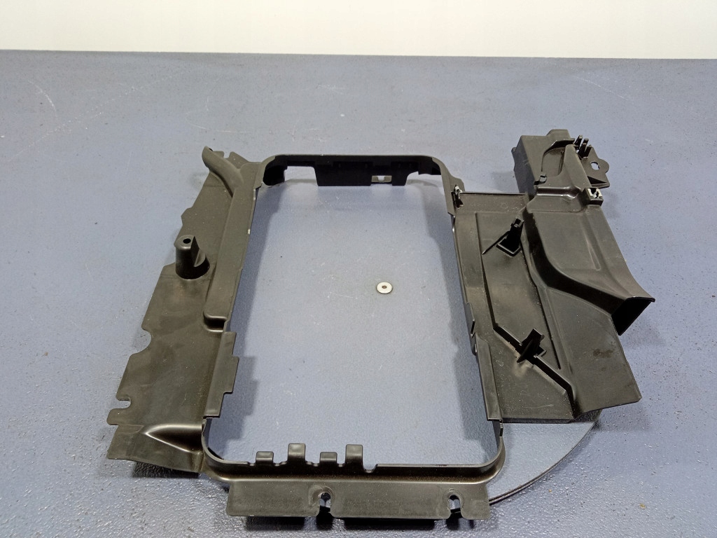 фото №1, Mercedes gls x166 защита корпус крышка a1666800804