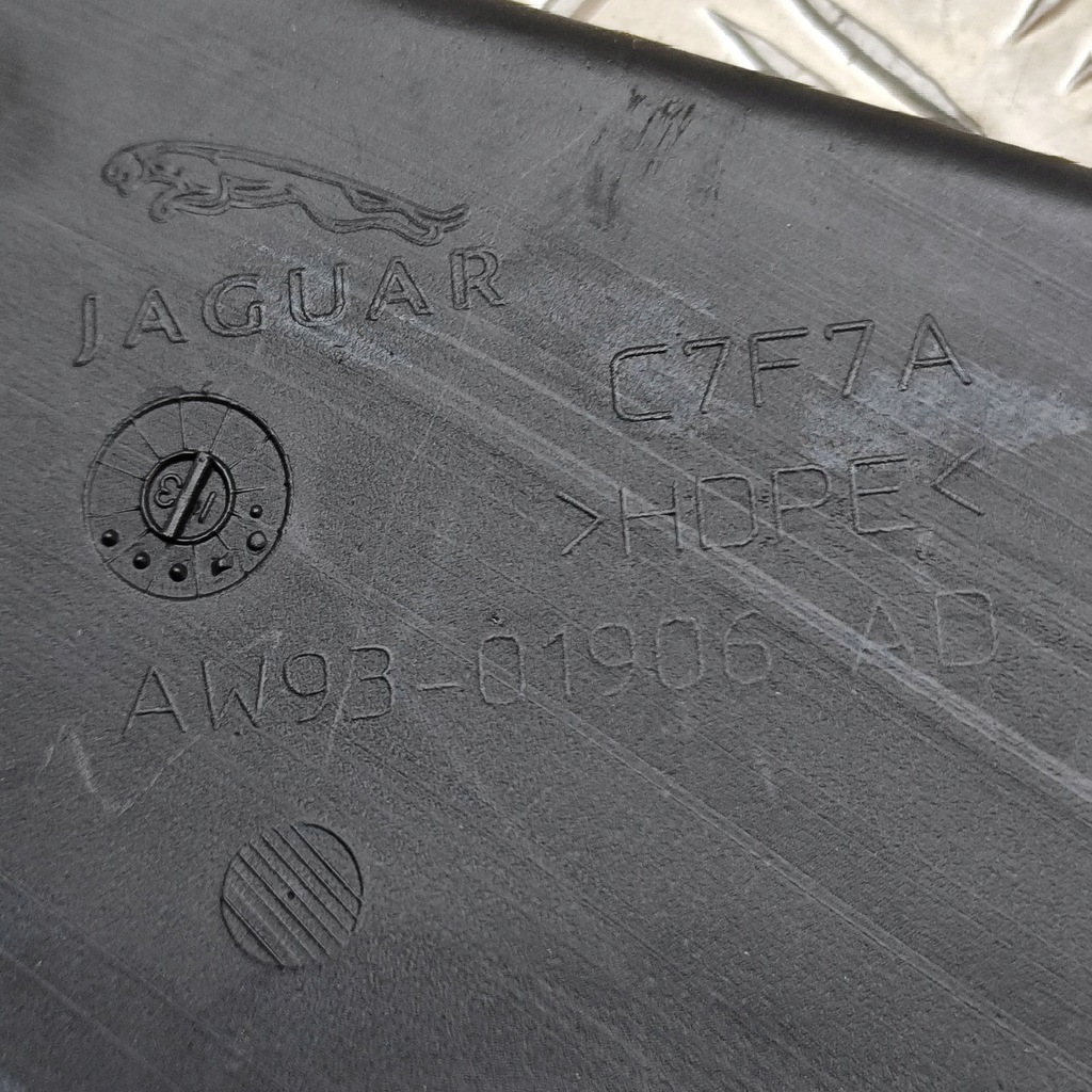 фото №7, Jaguar xj x351 2014 канал воздушный кабины