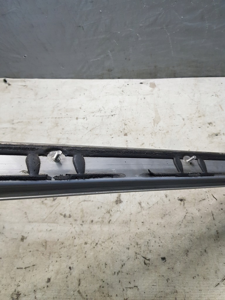 фото №7, Mercedes sprinter w 906 направляющая дверь a9067660137