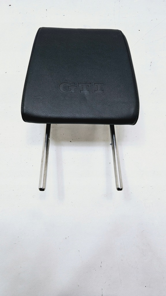 фото №1, Подголовник vw golf gti новый