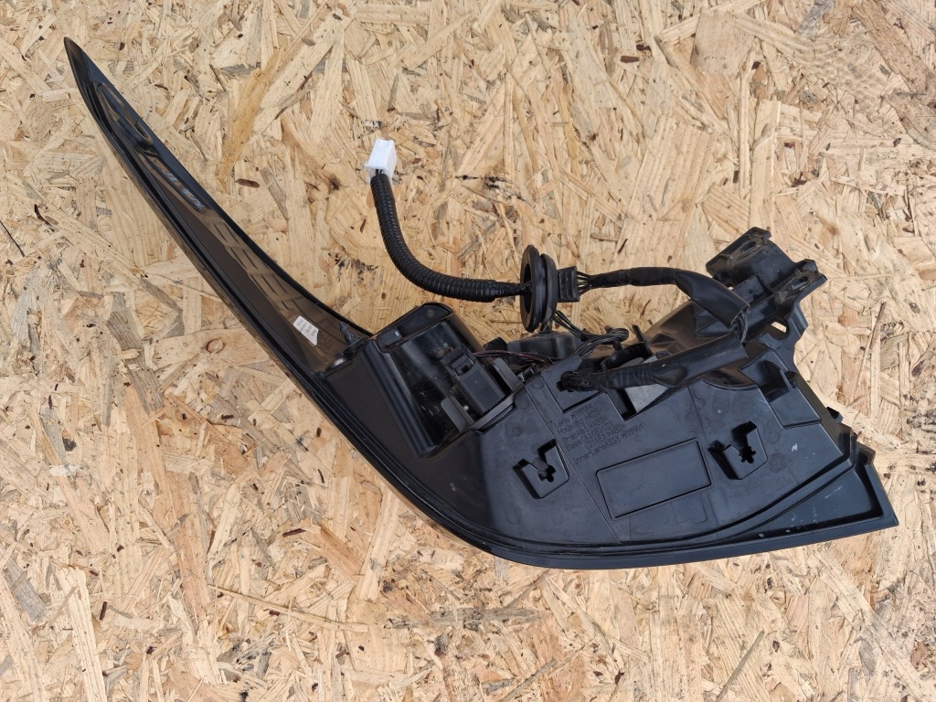 Лампа правая задняя правый задний  led lexus nx ii 8155078191 с Разборки