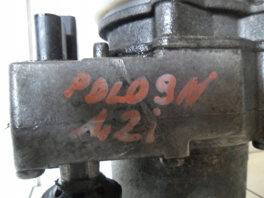 фото №5, Vw polo 9n iv 1.2 b 2004 насос усилителя 6q0423371a 6q0423135ab