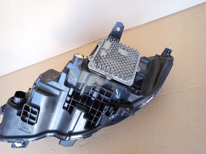 фото №7, Jaguar xe full led lift фара правий лампа права lx73-13w029-hc