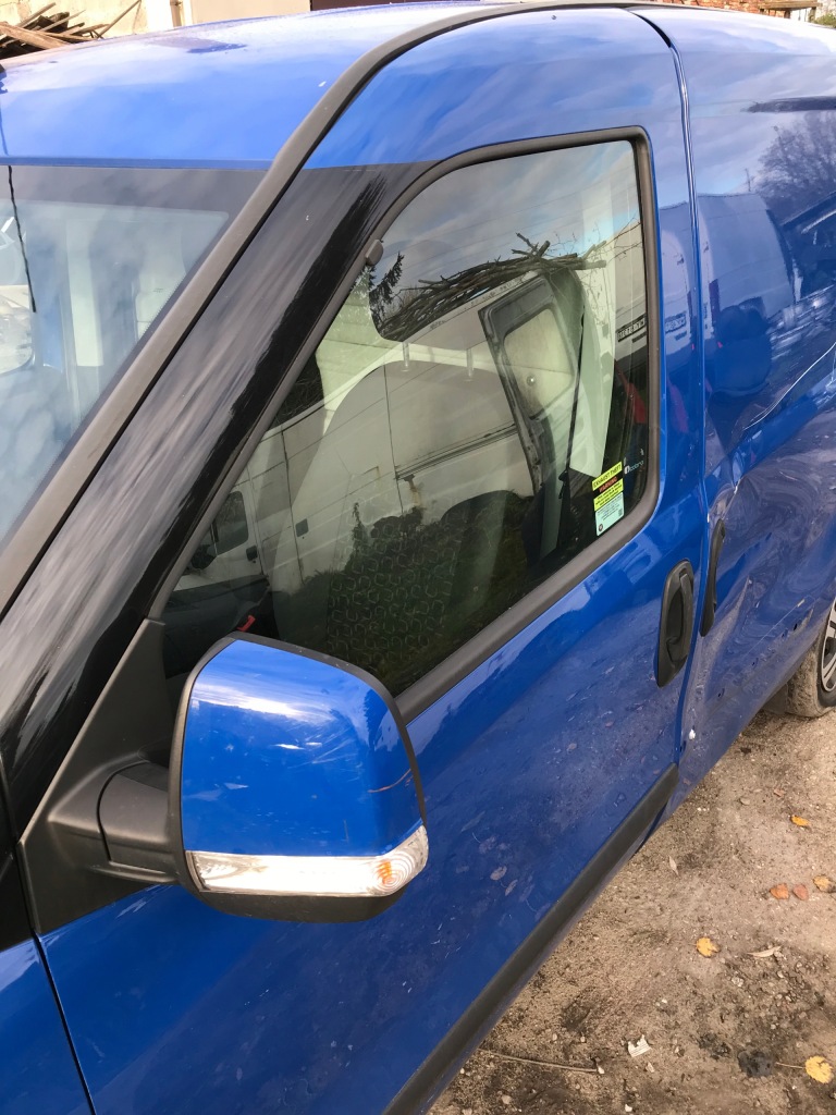 фото №3, Стекло дверь правый перед передняя fiat doblo ii combo d wwa