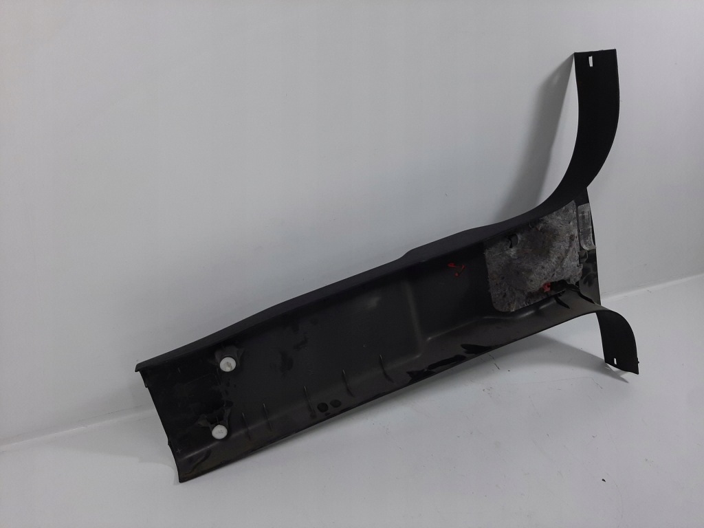 Chevrolet silverado 5.3 v8 12r захист стійка нижня права 20986846 Оригінал