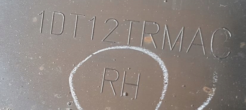 фото №7, Молдинг порог правая dodge journey 08-