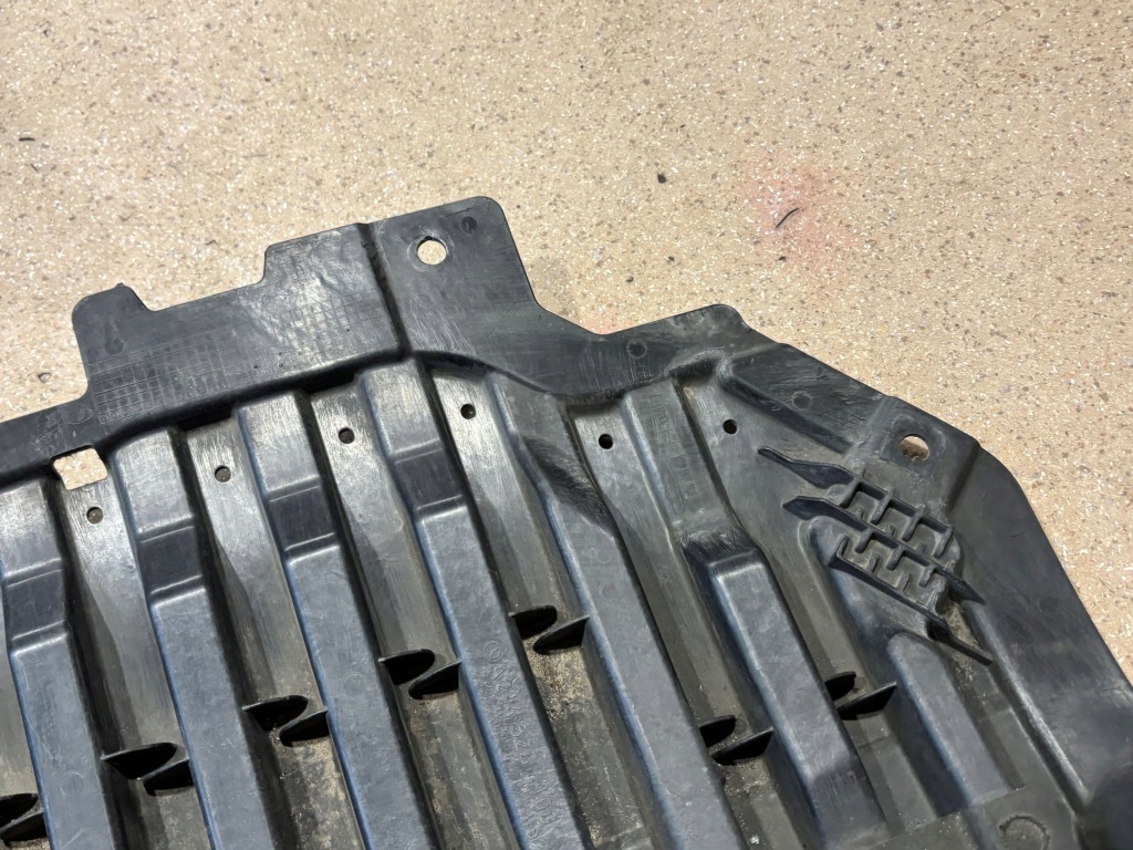 фото №14, Защита pod бампер передний перед mercedes-benz e w214 a2145201100