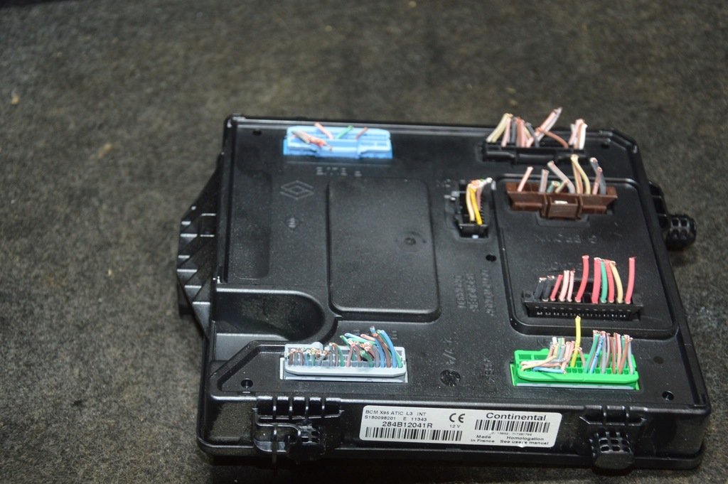 фото №1, Renault scenic iii модуль bsi 284b12041r