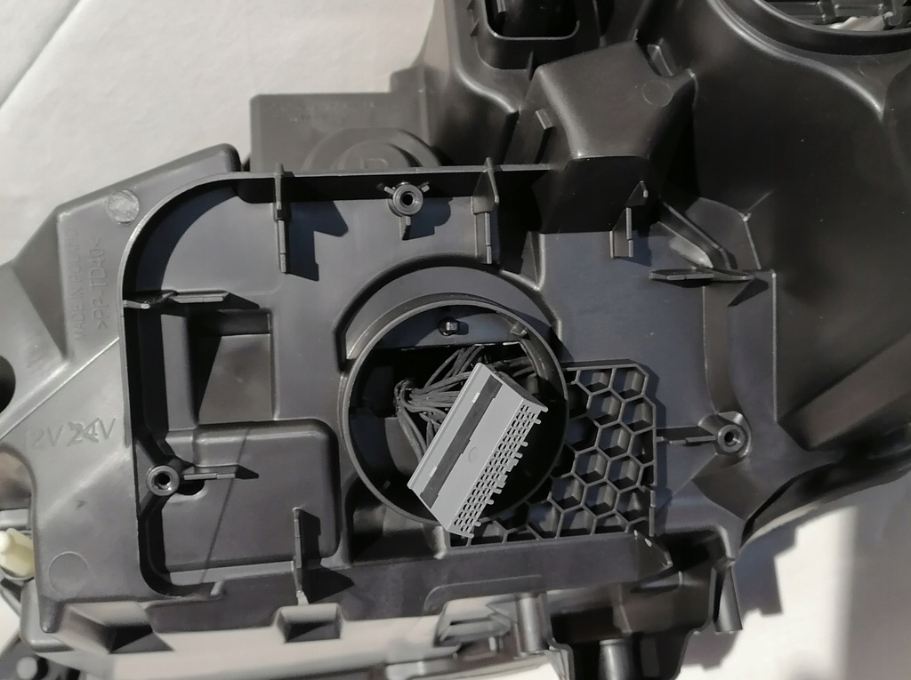 фото №12, Peugeot 2008 full led правий лівий лампи kpl.