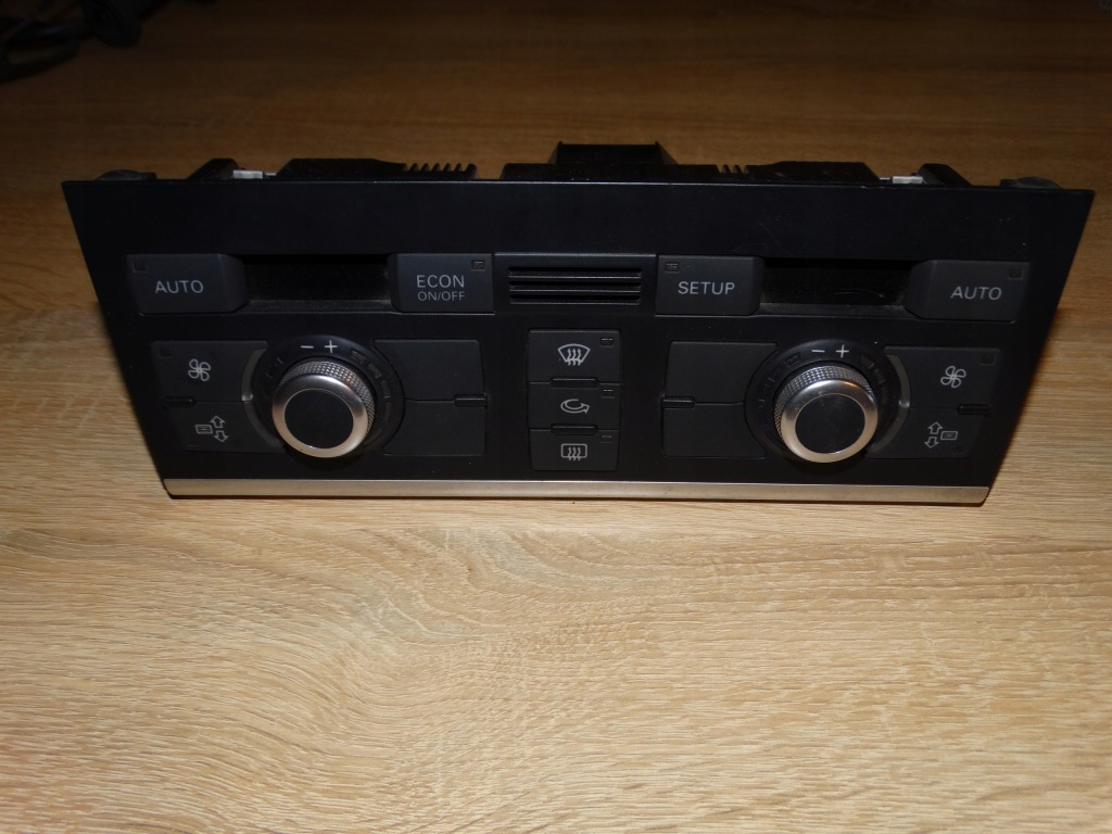 фото №1, Панель кондиционера audi q7 4l0820043k