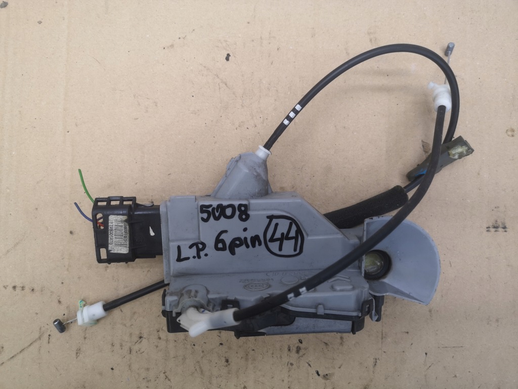 фото №1, Замок дверь левый перед peugeot 5008 i 09-16 6 pin