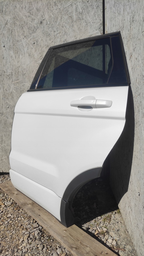 фото №3, Land rover range rover evoque l538 дверь левый задняя дверь левая задние перламутр