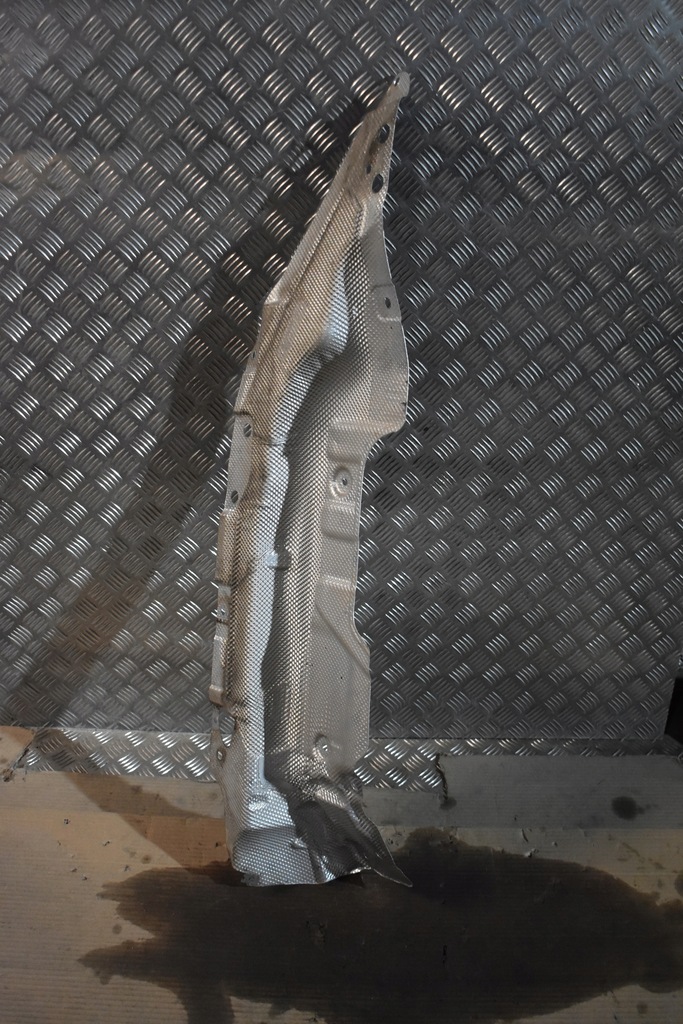 фото №1, Idealna захист теплова mercedes w223 1