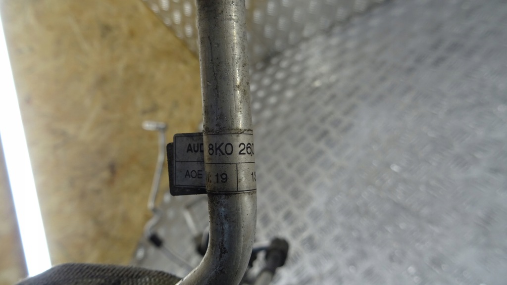 фото №5, Шланг кондиціонера audi a6 c7 8k0260710r