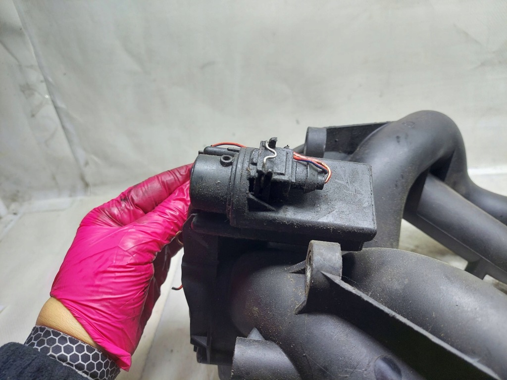 Колектор впускний  bmw 3 e46 1.8 b 11.61-1432033 Недорого