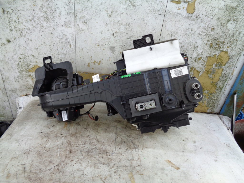 фото №1, Отопитель peugeot 3008 i t84