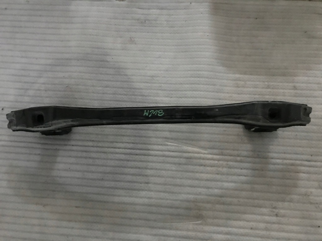 фото №1, Mercedes w218 cls балка бампера задняя a2186100014