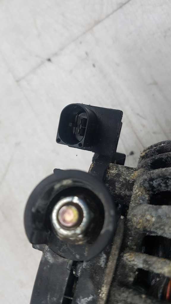 Mercedes c klasa w203 генератор в Украине