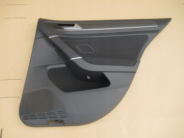 фото №1, Обшивка оббивка двері правий задня vw golf vii