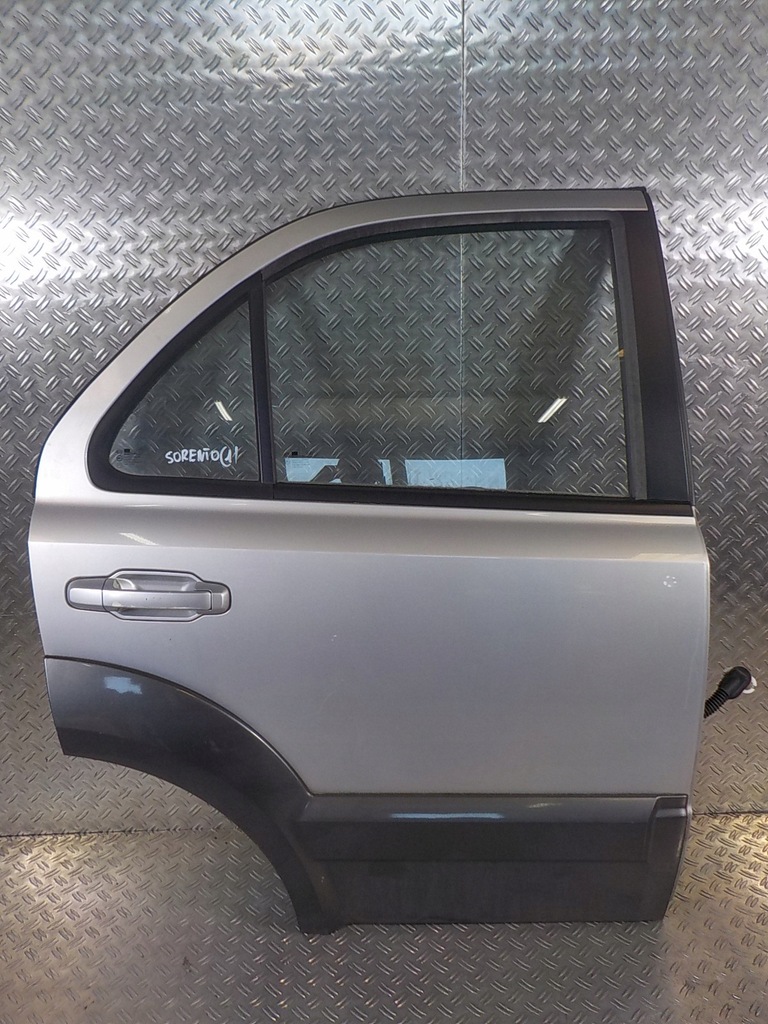 фото №1, Kia sorento 02- двері задня задні праве