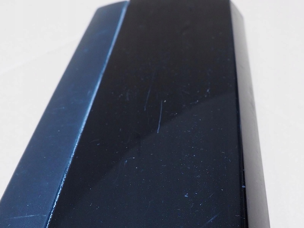 фото №12, Jaguar e-pace молдинг двері права перед ładna