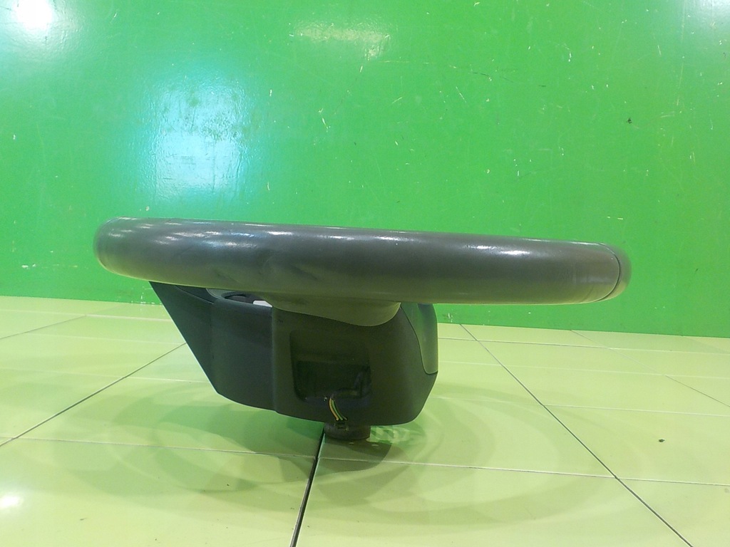 фото №9, Jaguar xe 2.0 d 15r sedan 4d воздуховод кожаный