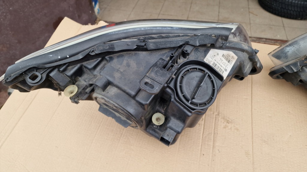 Лампа левая правая перед передняя bmw z4 e89 7237647 европа комплектная ксенон с Разборки