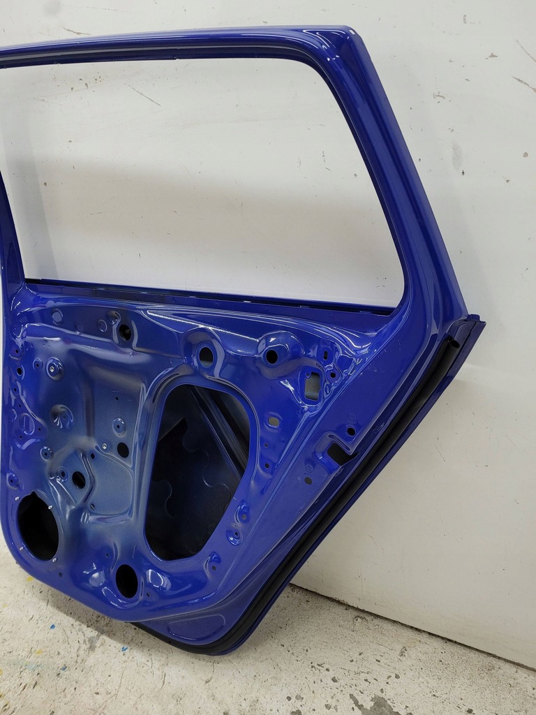 фото №13, Skoda scala 657 19- дверь задняя задние правое fv