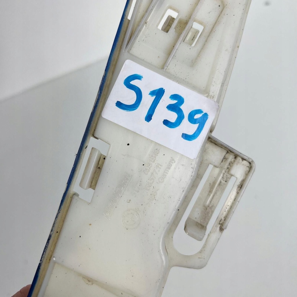 фото №10, Направляющая кронштейн кронштейн левый порог бокового bmw 1 f20 f21 оригинальный номер 51778051949