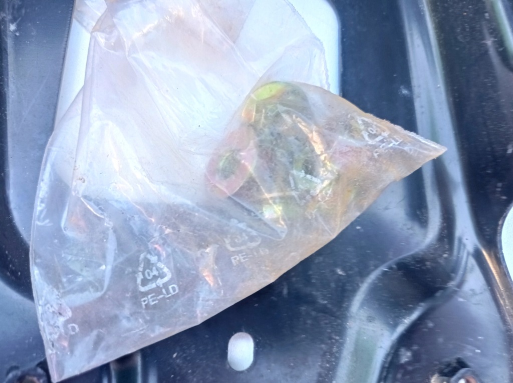 фото №6, Кронштейн кронштейн защита корпус mazda 3