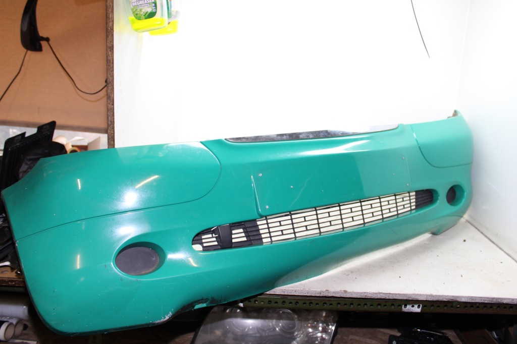 Купить Mercedes aklasa a168 w168 бампер передний перед