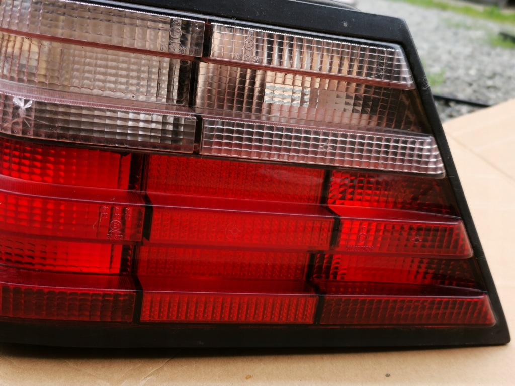 Лампа задній ліва права mercedes w124 sedan e-klasa Ціна