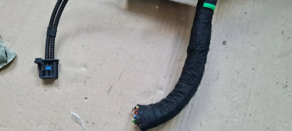 фото №9, S3 8v sedan штекер колодка підсилювача bangolufsen